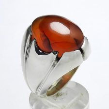 انگشتر مردانه عقیق یمنی اصل رگه دار a405