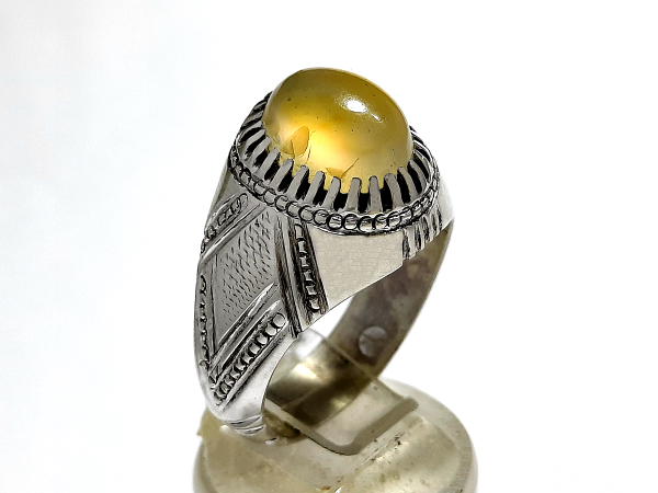 انگشتر عقیق زرد نباتی کهنه یمنی اصل a411 انگشتر عقیق زرد نباتی کهنه یمنی اصل a411