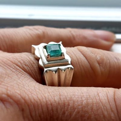 انگشتر مردانه زمرد اصل طبیعی رکاب نقره رزاق 5