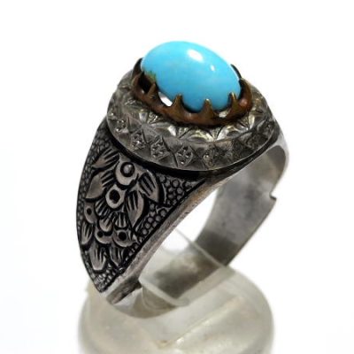 انگشتر مردانه فیروزه نیشابوری رکاب نقره قلمزنی سیدی
