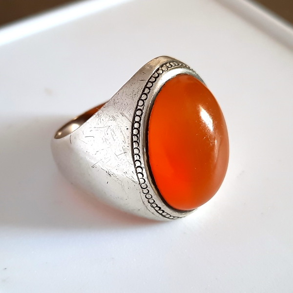 انگشتر قدیمی عقیق نارنجی یمنی a500.7