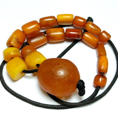 vintage_amber_beads_necklace_m147