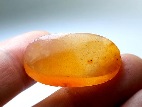 عقیق یمنی کهنه اصل تراش بیضی تخت عدسی n130_5 عقیق یمنی کهنه اصل تراش بیضی تخت عدسی n130_5